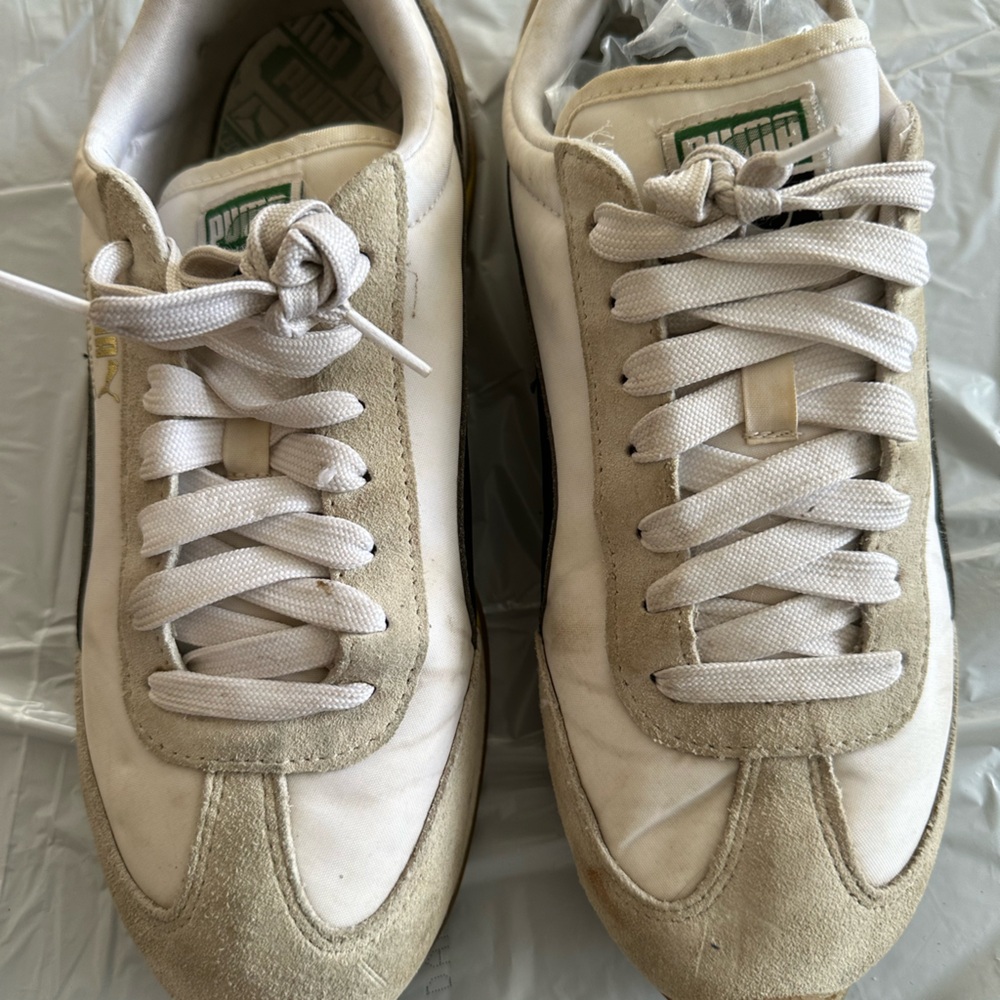 Puma Men's Cream and Tan Sneakers